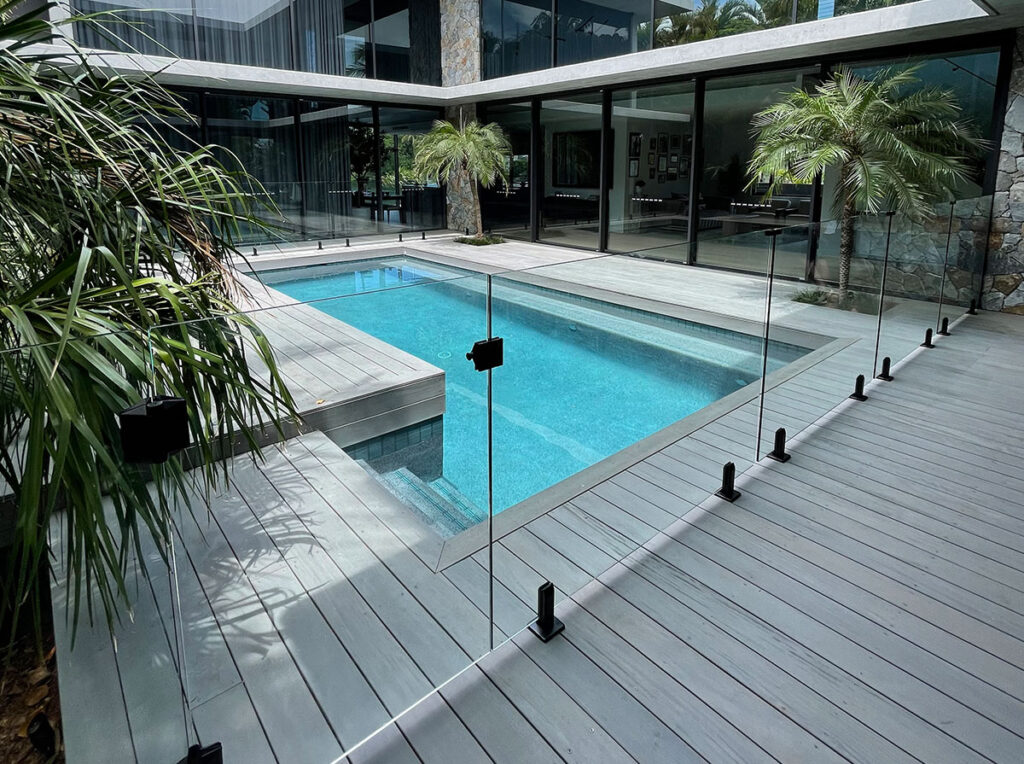 Pool Fence Cleaning Sydney